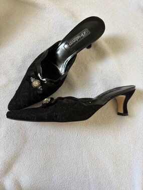 Brighton Lace Kitten Heels
